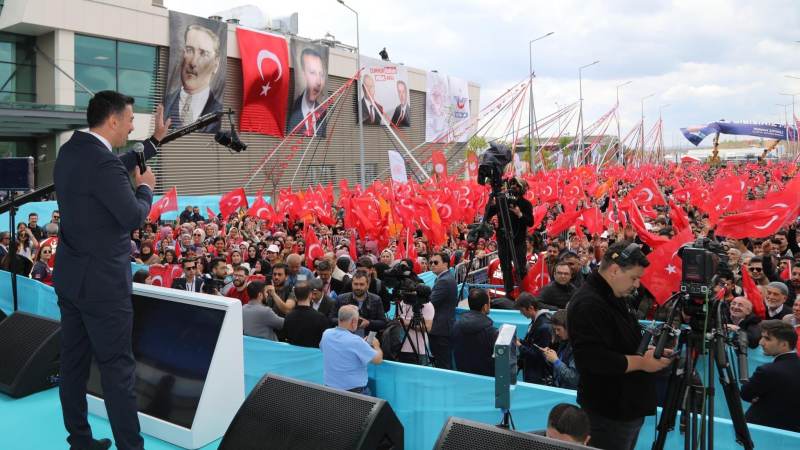 VALİ TEKBIYIKOĞLU'NDAN KIRIKKALELİLERE TEŞEKKÜR